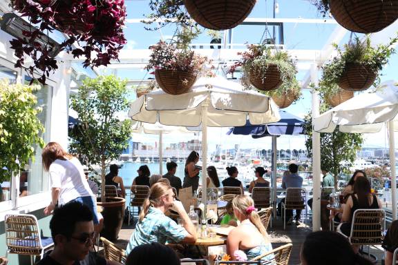 dr-rudi's-rooftop-brewing-co-v3.jpg Outdoor seating in the sun