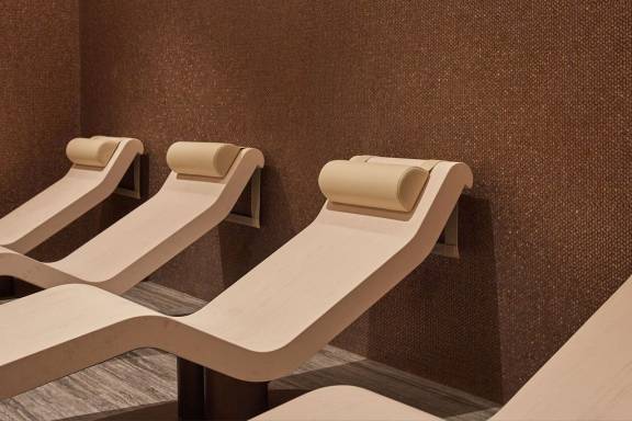 East Day Spa East Day Spa