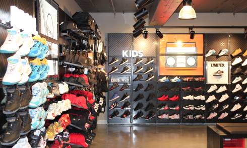 Foot-Locker (10).JPG