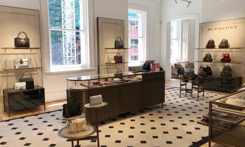 T Galleria - Burberry